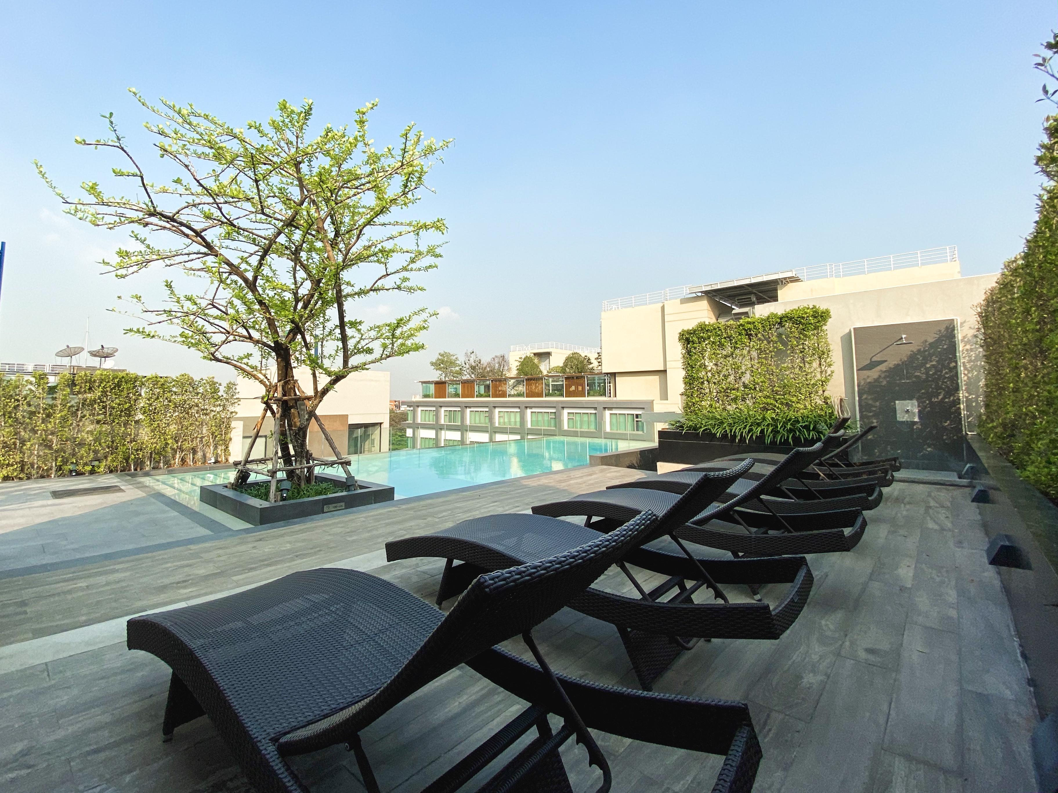 Alix Bangkok Hotel Экстерьер фото