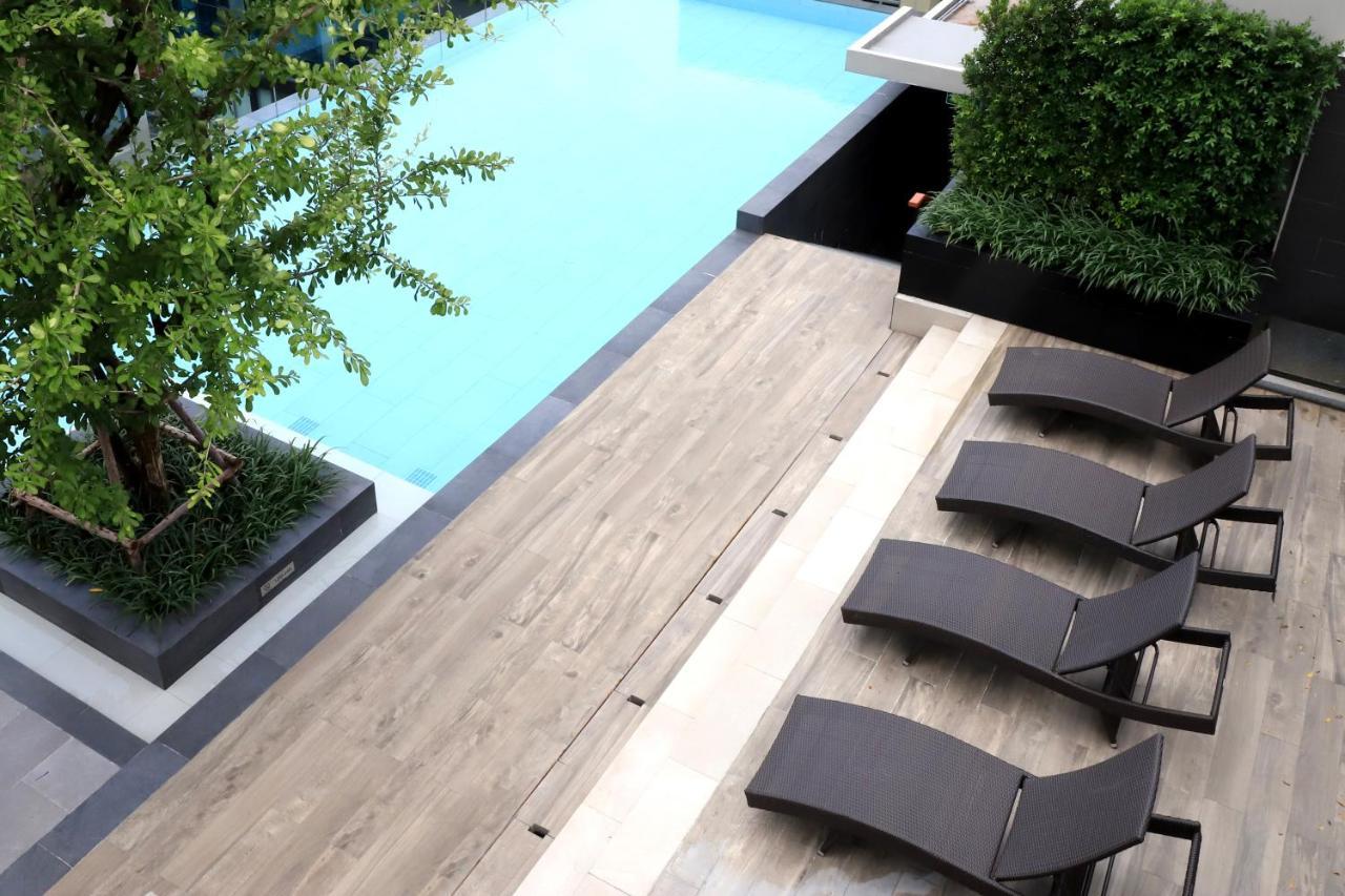Alix Bangkok Hotel Экстерьер фото